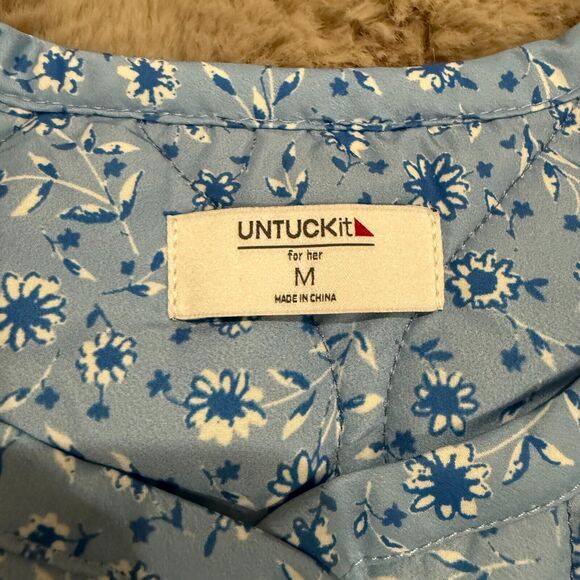 NWT UNTUCKit Lindy Quilted Jacket Blue Floral Sz M Belted Lightweight Cottagecor - Picture 7 of 15